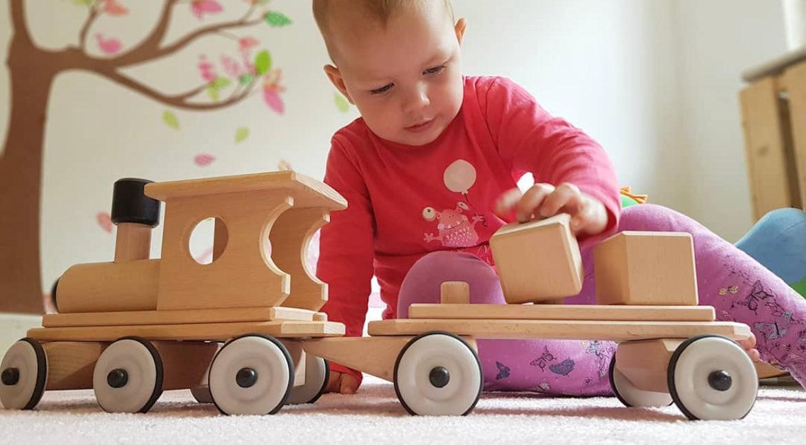 Hvordan rengjøre treleker? 🎠-Mer Kvalitetstid-Kvalitetstid.no