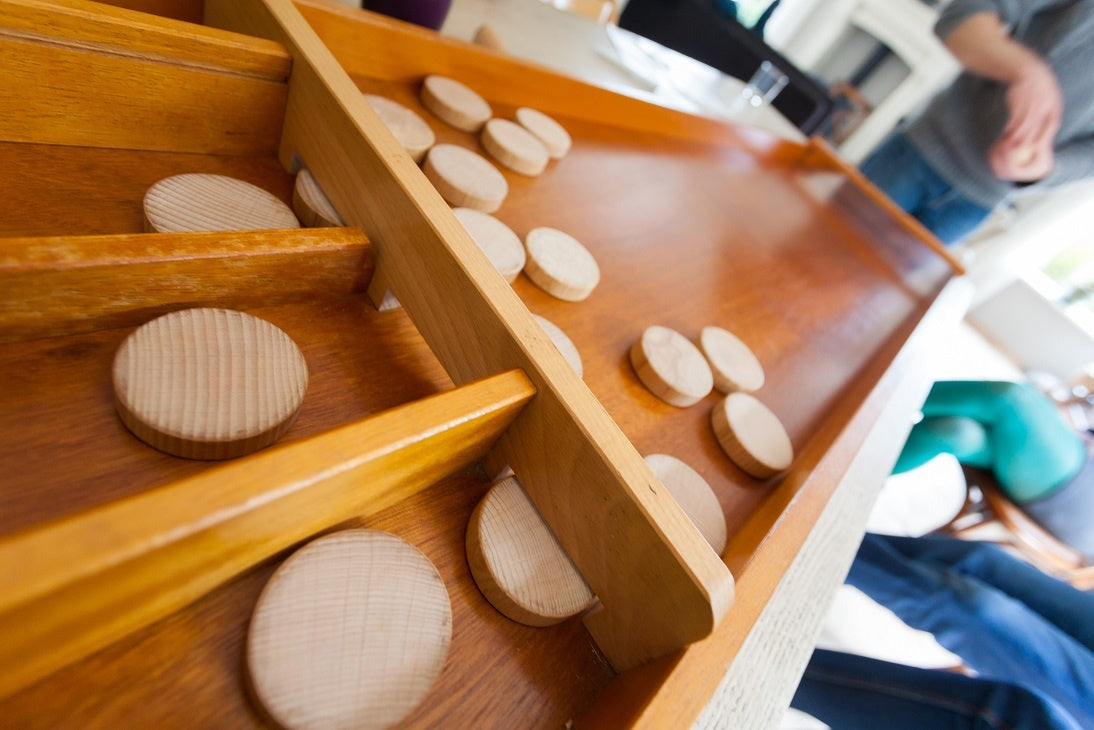 Sjoelbak (jakkolo) spilleregler - slik spiller du sjoelbak-Spilleregler-Kvalitetstid.no