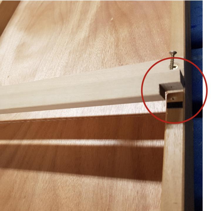 Justering av skjøten på vårt sammenleggbare Sjoelbak-Mer Kvalitetstid-Kvalitetstid.no