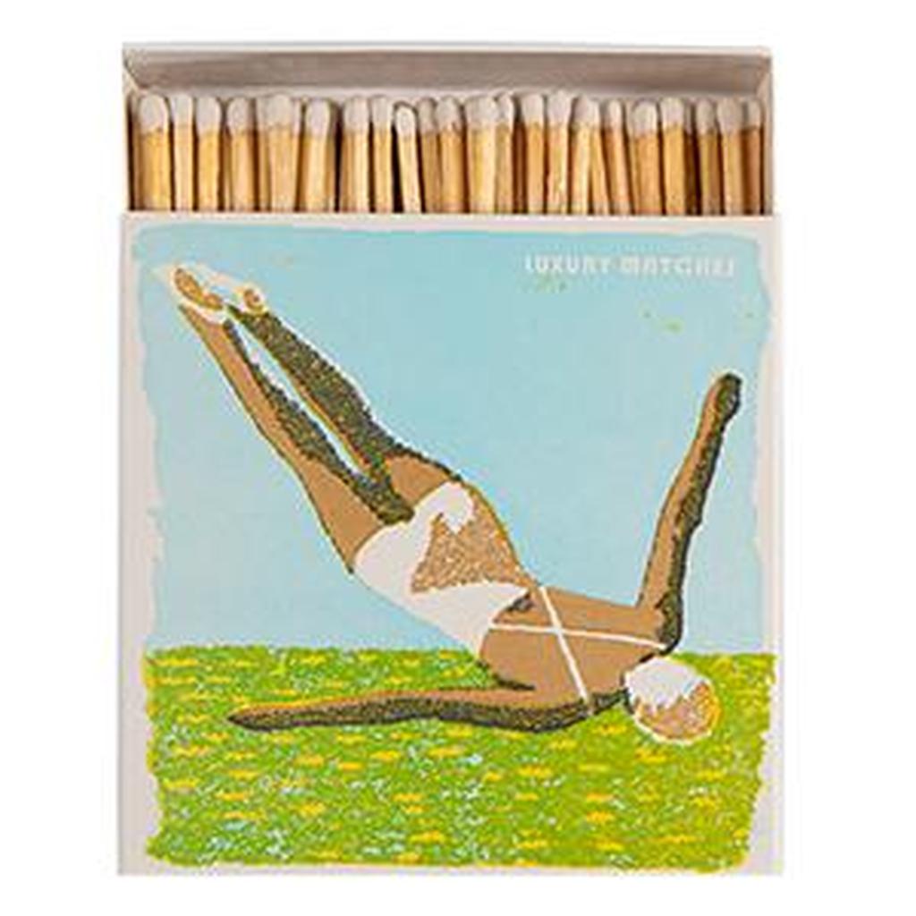 Fyrstikkeske The Diver Matches Square Med 125 Sikkerhetsfyrstikker Vintage Stil Til Belysning Og Dekor-Archivist Gallery | Europe-Kvalitetstid AS