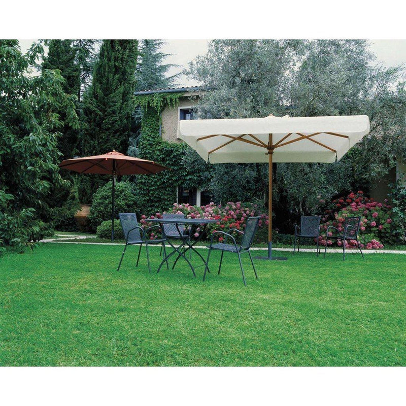 Parasoll Palladio firkantet | Midtstilt stang i tre-Midtstilte parasoller-Scolaro-2x2-Natur-Med volanger-Kvalitetstid AS