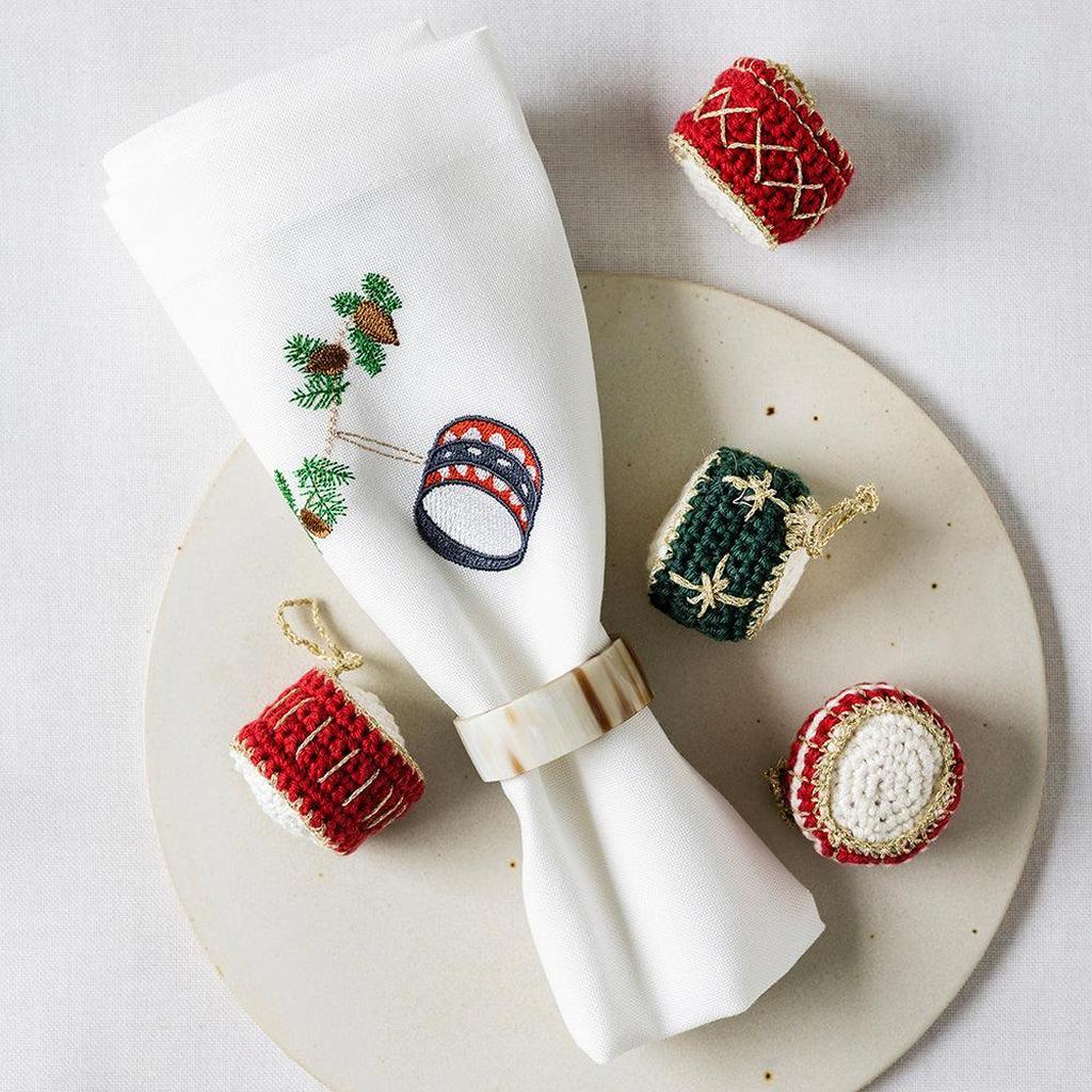 Broderte Servietter I Ekte Flaggduk 6 Stk Jul Langkilde Søn-Langkilde & Søn-Kvalitetstid AS