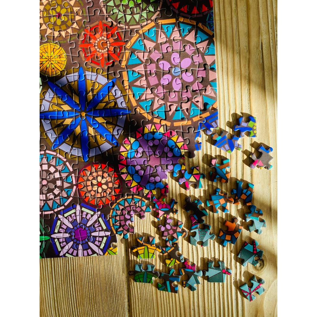 Mosaic Studio 1000 piece jigsaw puzzle-Puslespill-Penny Puzzle-Kvalitetstid AS