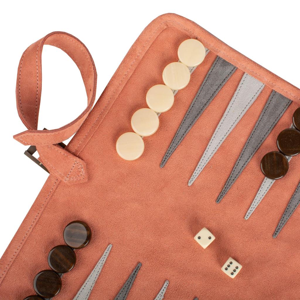 Roll-Up Backgammon | Semsket Skinn | Lakserosa-Backgammon-Manopoulos-Kvalitetstid AS