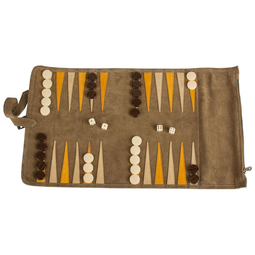 Roll-Up Backgammon | Semsket Skinn | Khaki-Backgammon-Manopoulos-Kvalitetstid AS