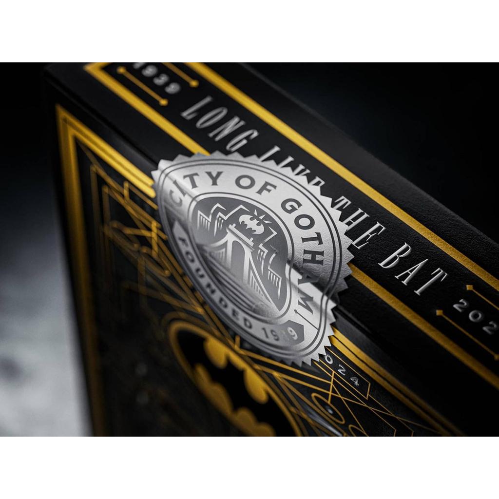 Batman 85 Års Jubileums Spillekort Theory11 for Samlere og Magikere med Foil Detaljer og Preget Embossing-Kortstokker-Cardshouse-Kvalitetstid AS