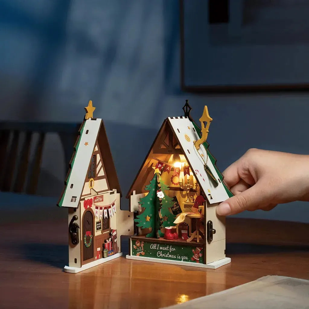 Lysende Julehus | Twinkling Christmas House-Robotime-Kvalitetstid AS