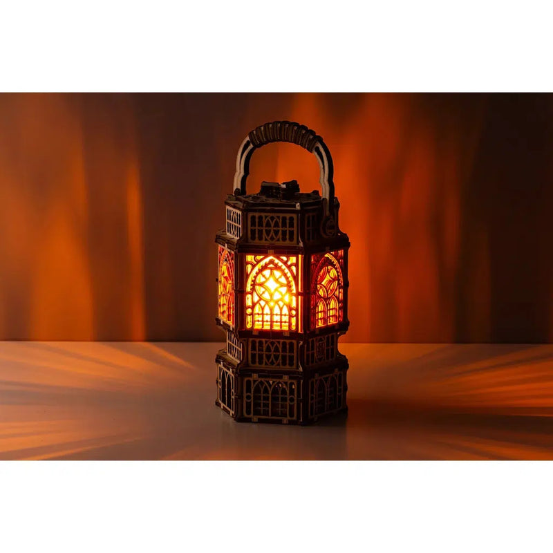 Antikk lanterne | Antique Lantern-Byggesett - mekaniske-Wood Trick-Kvalitetstid AS