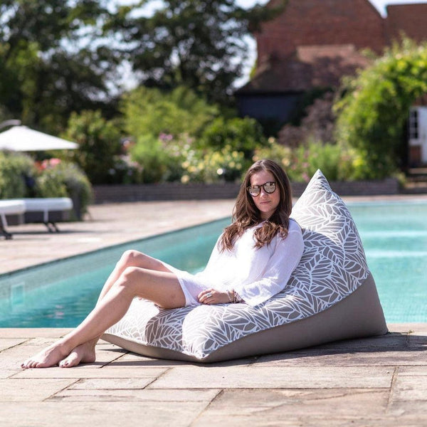Bean Bag Lounger | Inne & Ute-Utemøbler-Armadillo Sun-Palm Pumice-Kvalitetstid AS