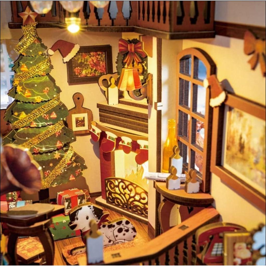 Rolife Jul Boknook Diorama DIY Innendørs Scene Med Lysende Tre Og Snøflak For Bokelskere Og DIY Entusiaster-Robotime-Kvalitetstid AS