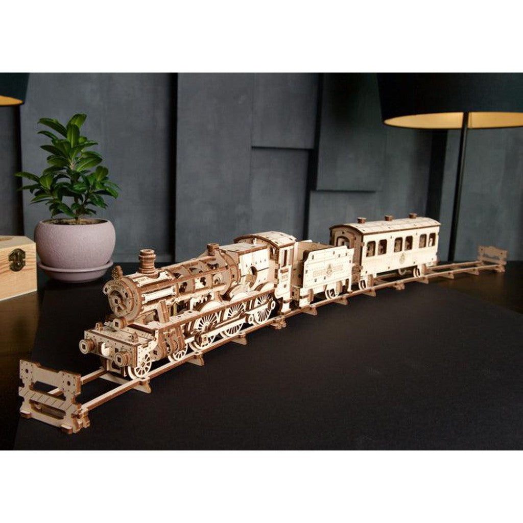 Hogwartz Express | Galvortekspressen| Harry Potter-Byggesett - mekaniske-Ugears-Kvalitetstid AS