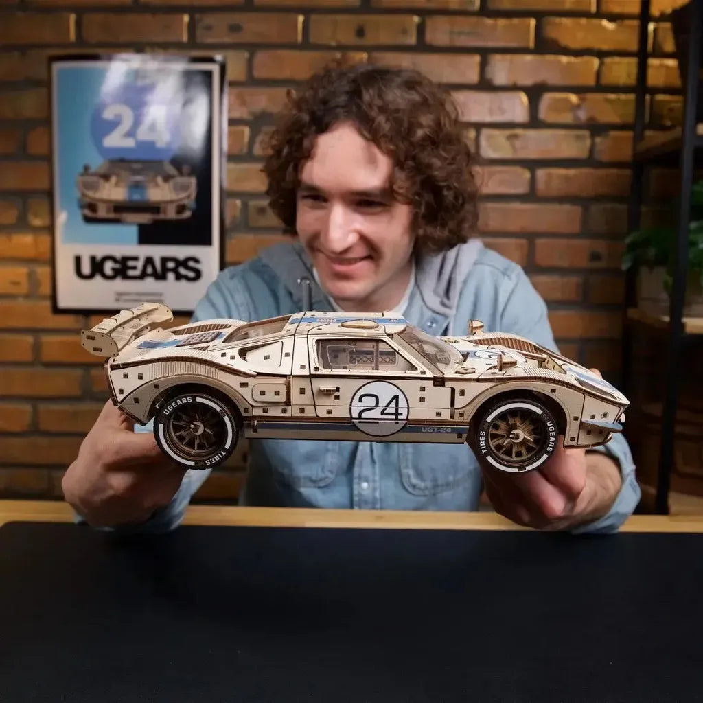 UGT-24 langdistanseløpsbil | Endurance Racer UGT-24-Ugears-Kvalitetstid AS