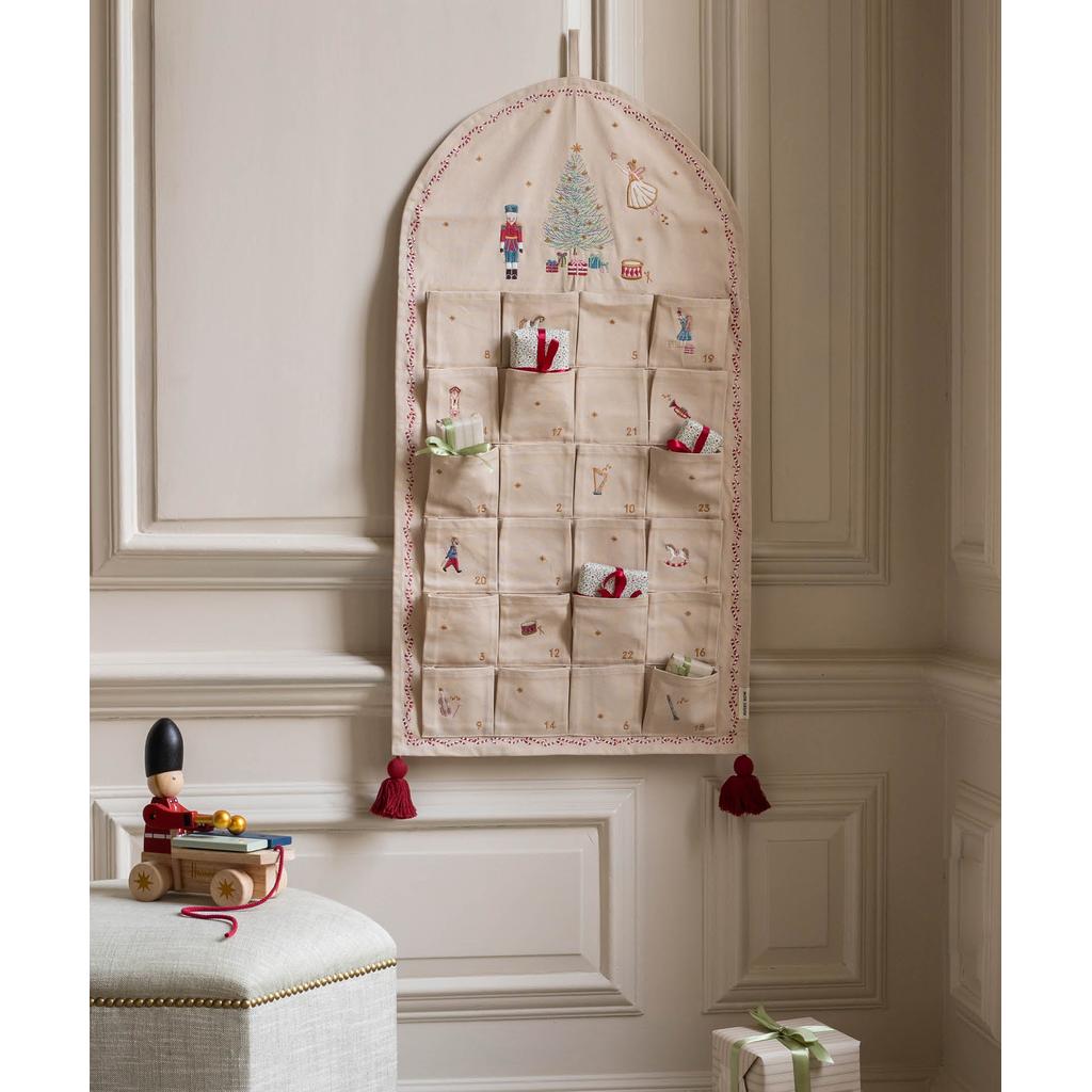 Stoff Julekalender The Nutcracker Gjenbrukbar Økologisk Bomull For Barn Avery Row | Avery Row