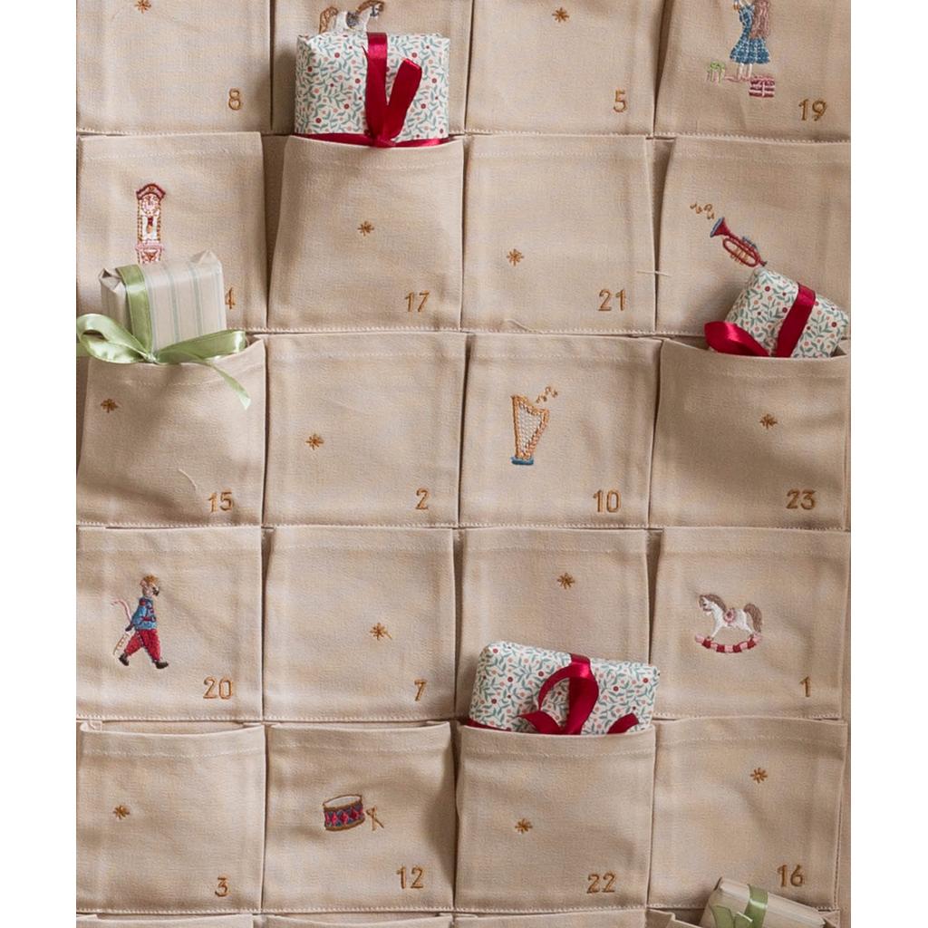 Stoff Julekalender The Nutcracker Gjenbrukbar Økologisk Bomull For Barn Avery Row | Avery Row