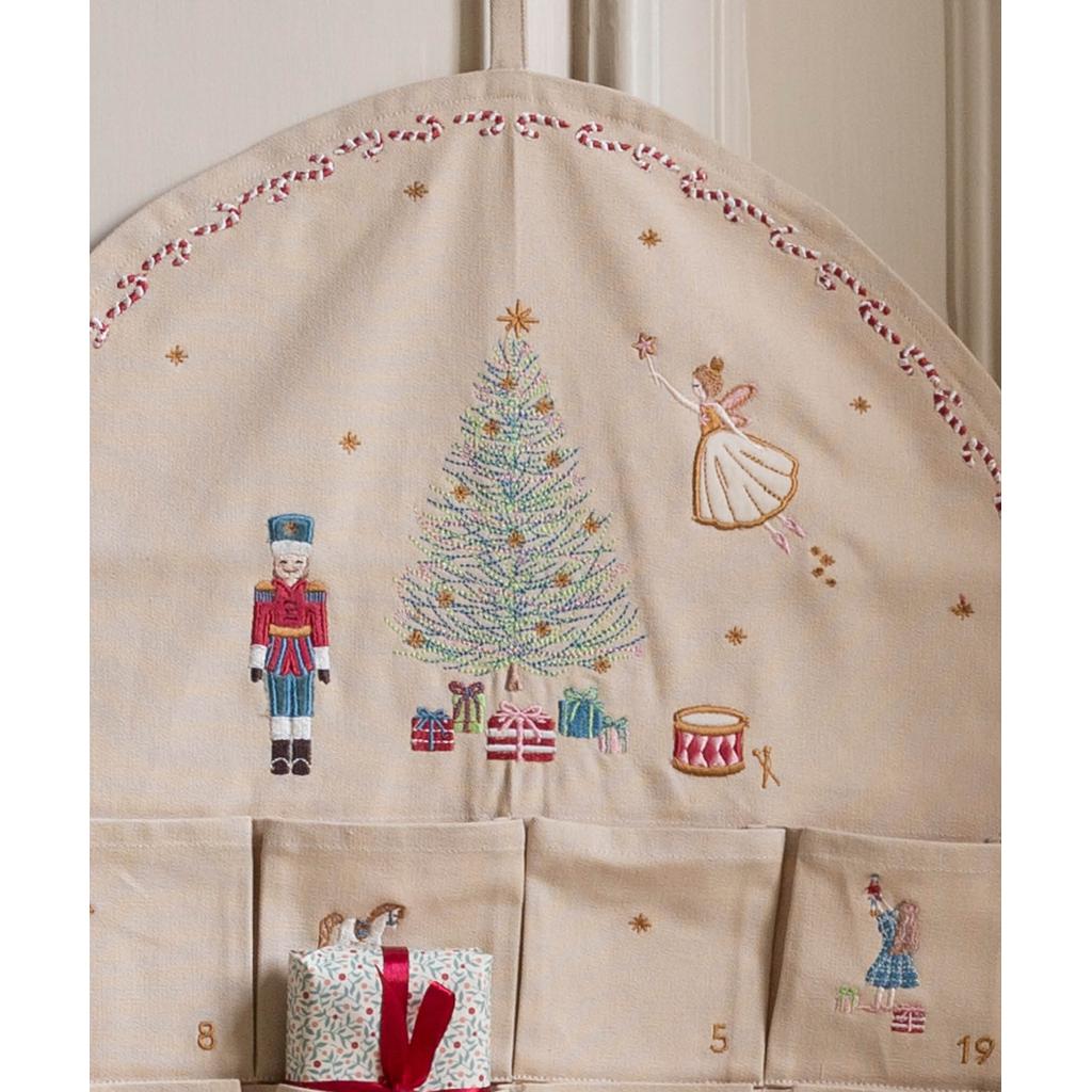 Stoff Julekalender The Nutcracker Gjenbrukbar Økologisk Bomull For Barn Avery Row | Avery Row