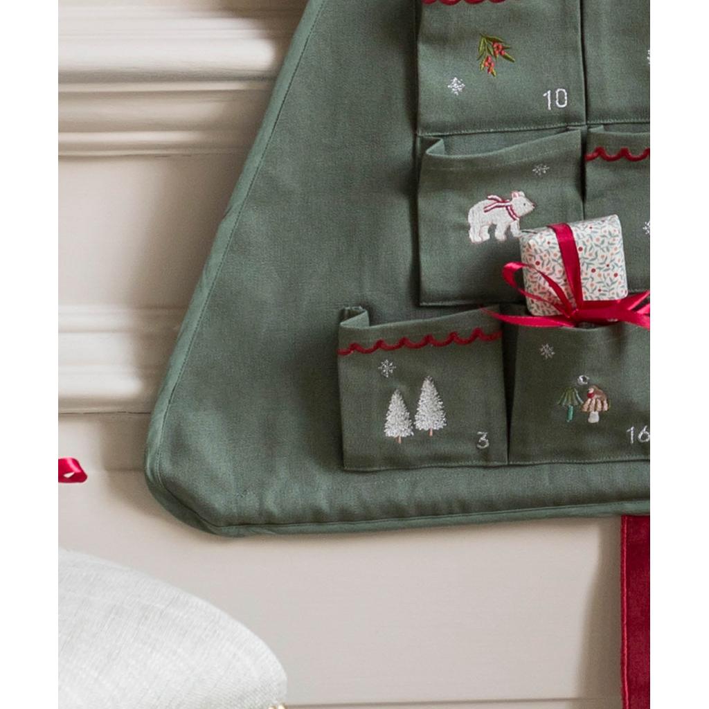 Adventskalender Juletreformet Stor Gjenbrukbar | Avery Row | Avery Row