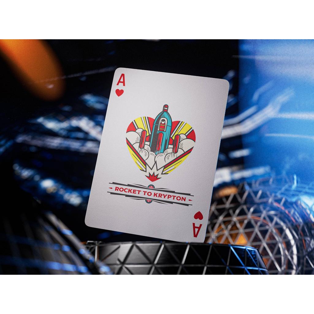 Theory11 Superman Spillekort Med Premium Embossing For Samlere Og Kortspillere DC Golden Age-Kortstokker-Cardshouse-Kvalitetstid AS