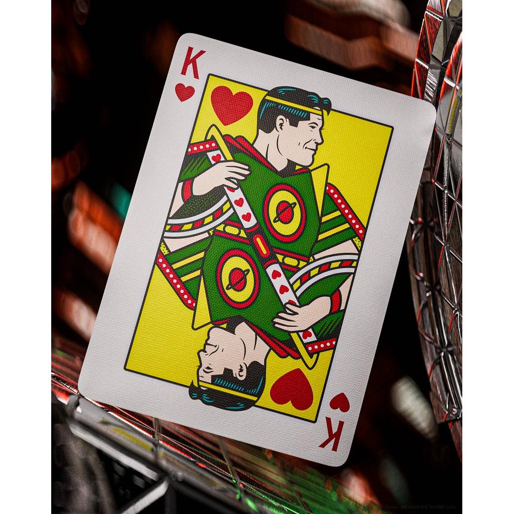 Theory11 Superman Spillekort Med Premium Embossing For Samlere Og Kortspillere DC Golden Age-Kortstokker-Cardshouse-Kvalitetstid AS