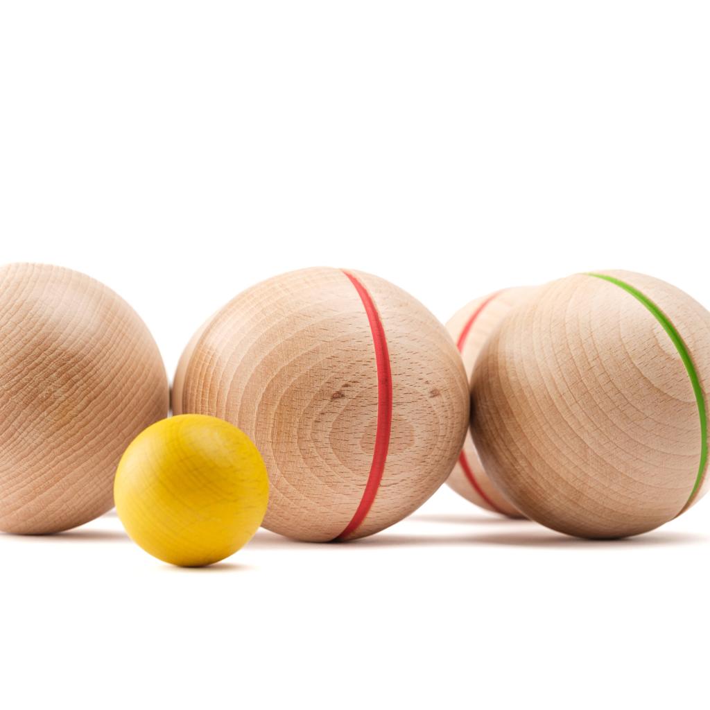Petanque i tre-MORA PLAY-Kvalitetstid AS