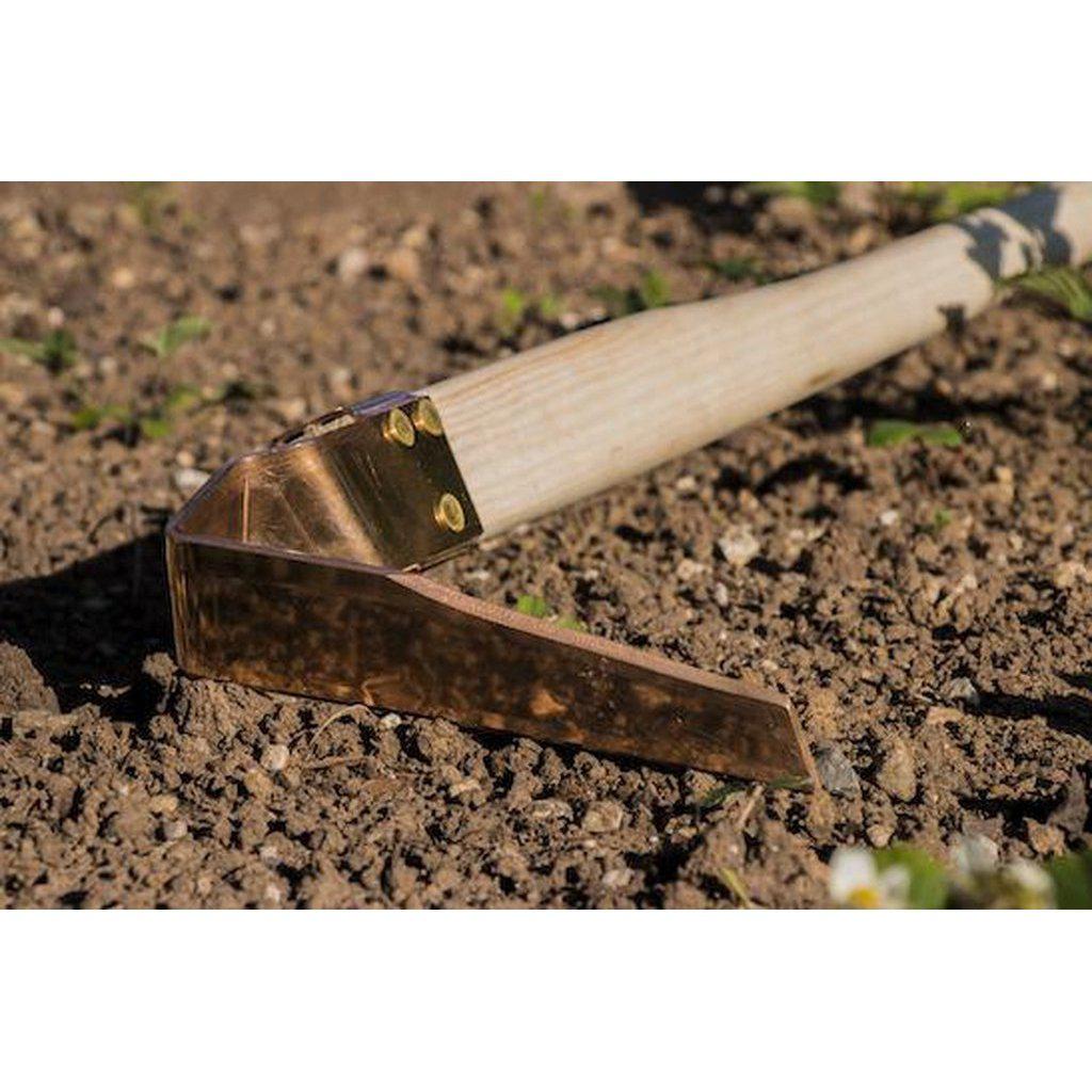 Klassisk hakke i kobber | smal-Hage-OJ Bron-Kvalitetstid AS