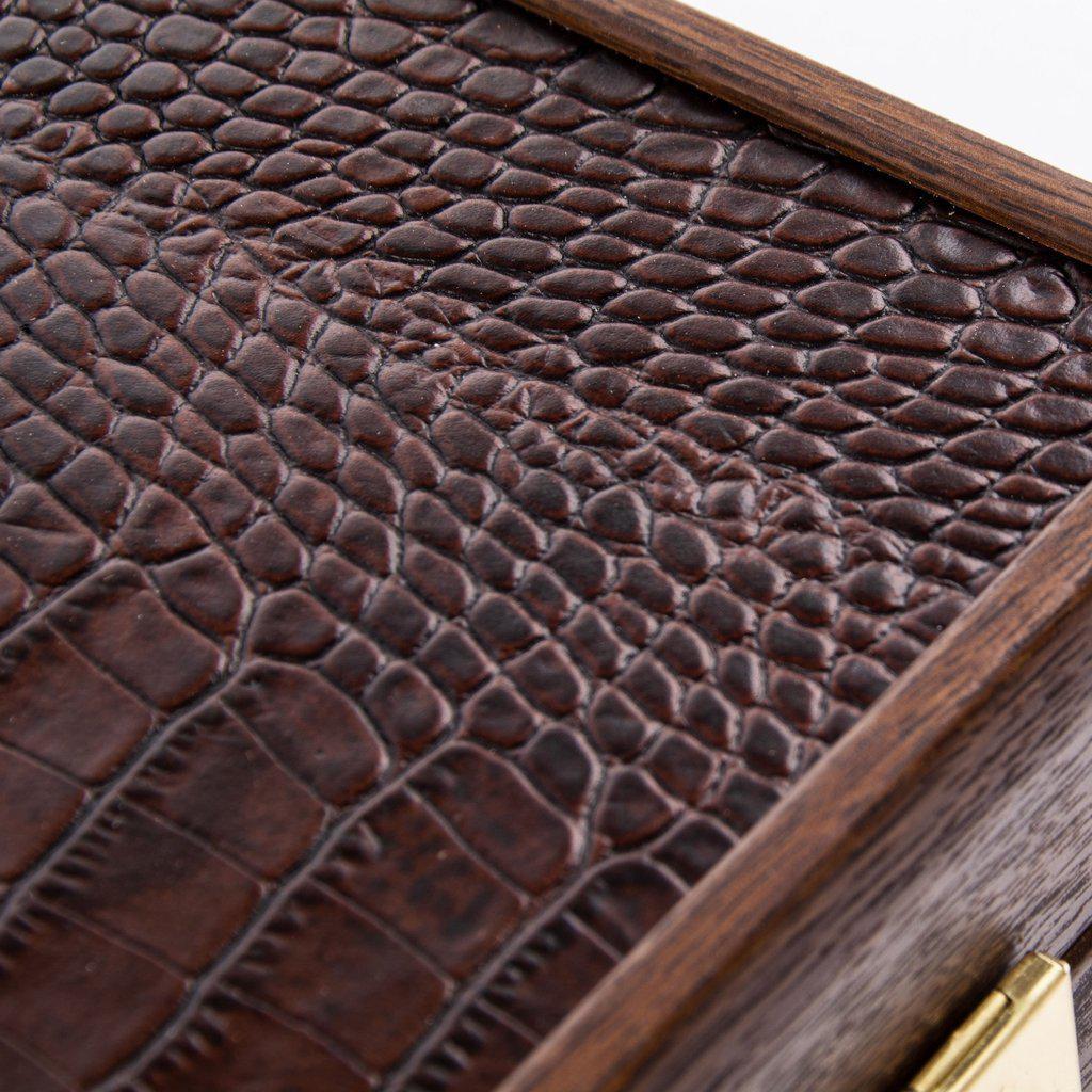 CROCODILE TOTE in ANTIQUE BROWN LEATHER Backgammon-Bordspill-Manopoulos-Large-Kvalitetstid AS