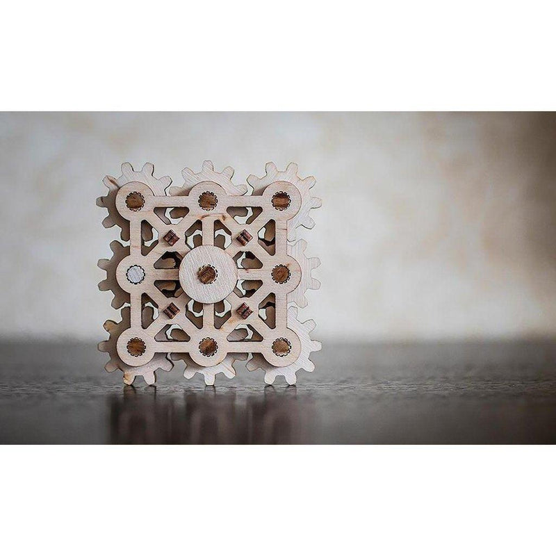 Fikleleke | TWISTER MAXI-Byggesett-Eco-Wood-Art-Kvalitetstid AS