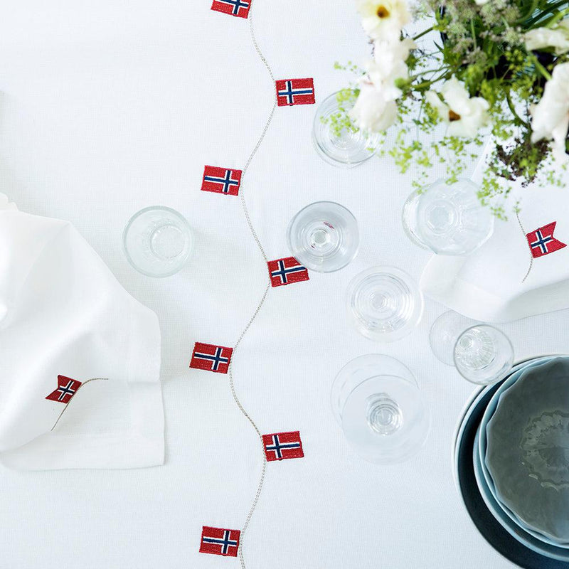 Flaggduk med norsk flagg - ekte flaggduk-Duker-Langkilde & Søn-Kvalitetstid AS