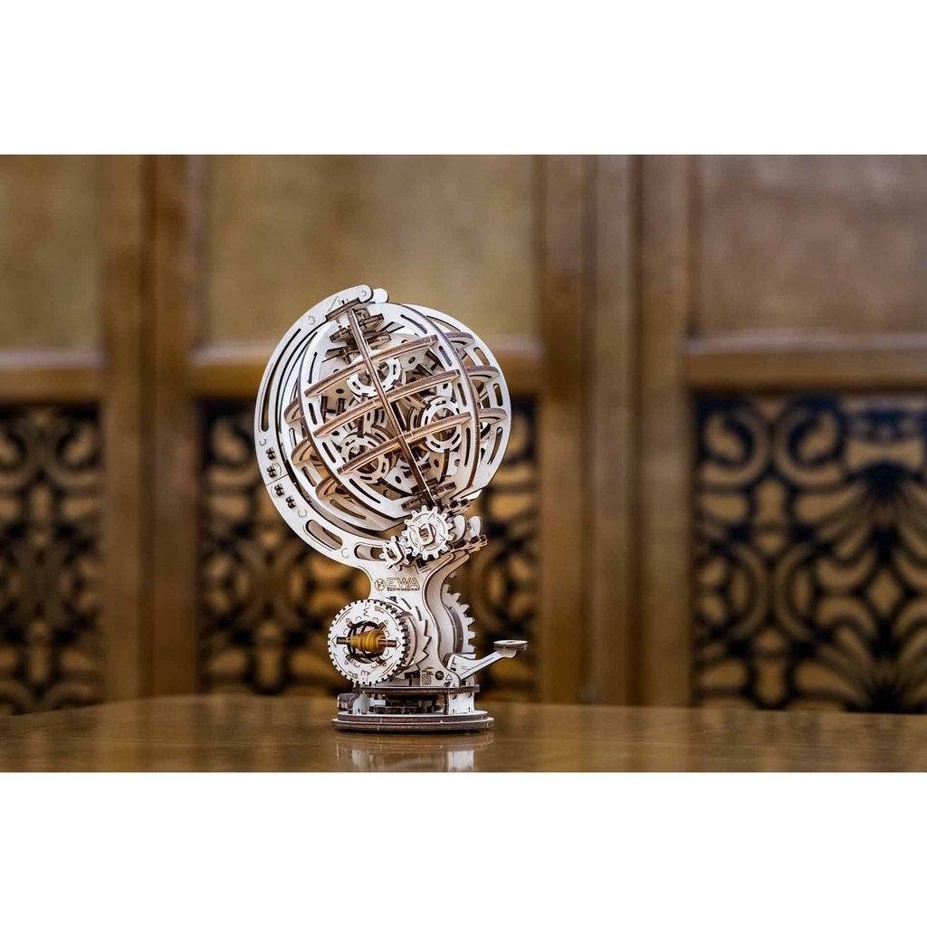 Globus | Kinetic Globe-Byggesett-Eco-Wood-Art-Kvalitetstid AS