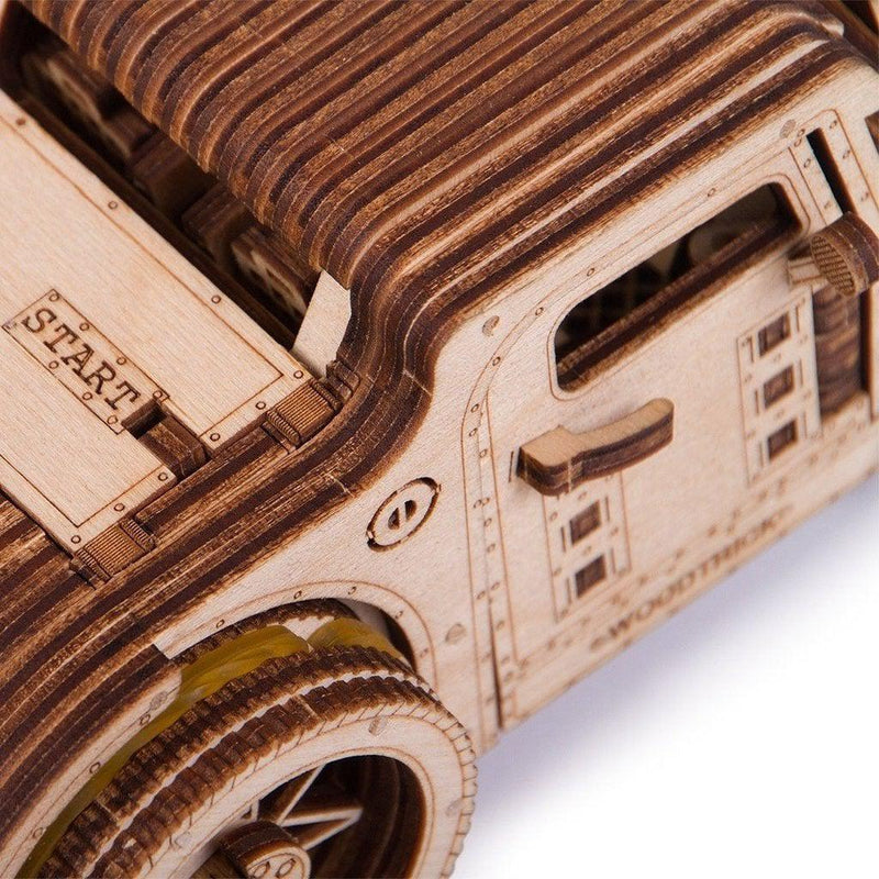 Hot-Rod - 3D mekanisk 3D byggesett i tre fra WoodTrick WoodTrick wooden model kit. Wooden 3D mechanical model