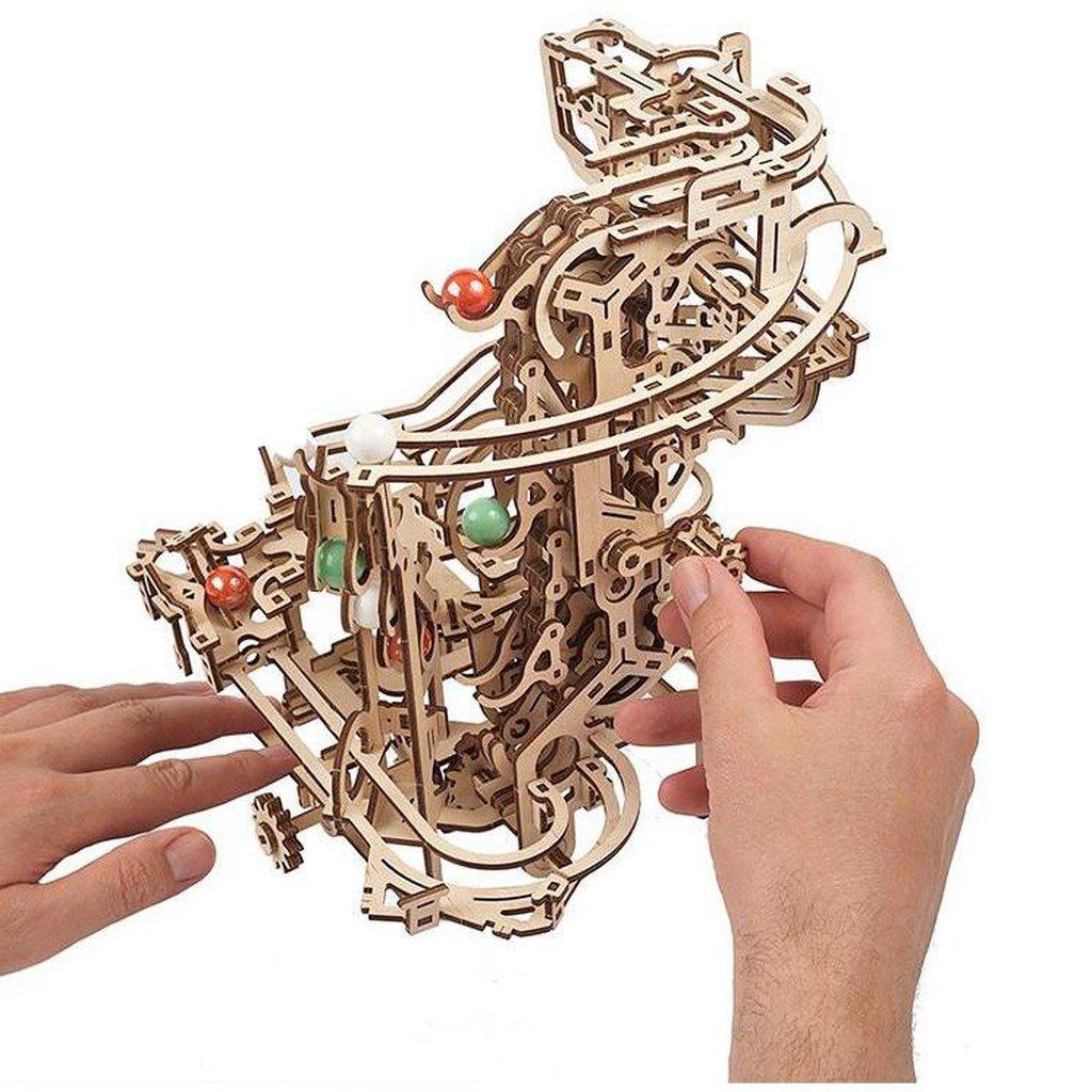 Marmorbane - Baneløp med klinkekuler - 3D puslespill-Ugears-Kvalitetstid AS