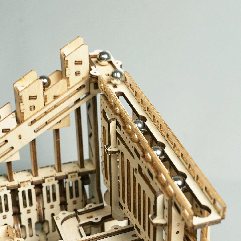 Marble Squad | klinkekulebane-Byggesett-Robotime-Kvalitetstid AS