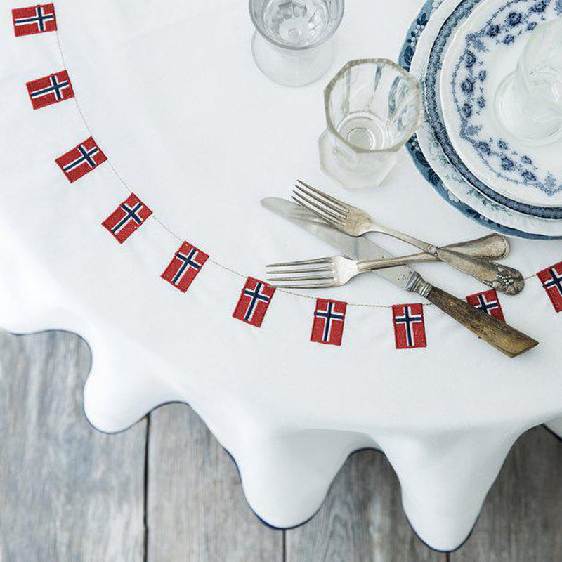 Rund duk med norske flagg - ekte flaggduk-Duker-Langkilde & Søn-Kvalitetstid AS
