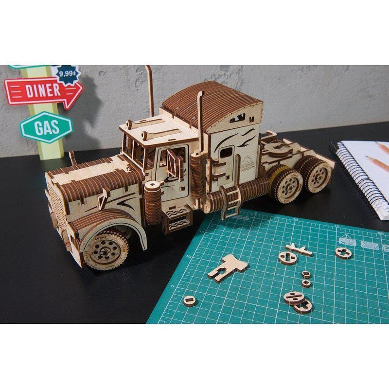 Semitrailer Trekkvogn | Heavy Boy Truck VM-03-Byggesett-Ugears-Kvalitetstid AS
