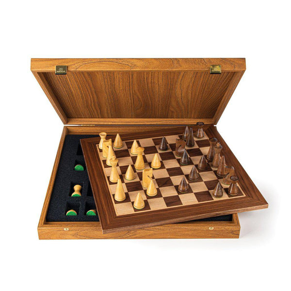 WALNUT Chess set 40x40cm (Medium) with Modern Style Chessmen 7.6cm King-Bordspill-Manopoulos-Medium-Kvalitetstid AS