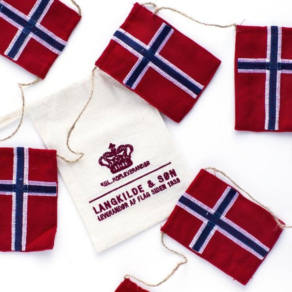 Flagg på flaggstang - 180cm-Interiør-Langkilde-Kvalitetstid AS