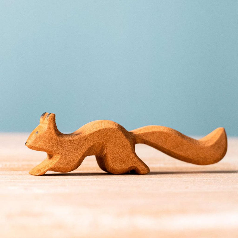 Trefigur - Ekorn løpende-Trefigur-Bumbu Toys-Kvalitetstid AS