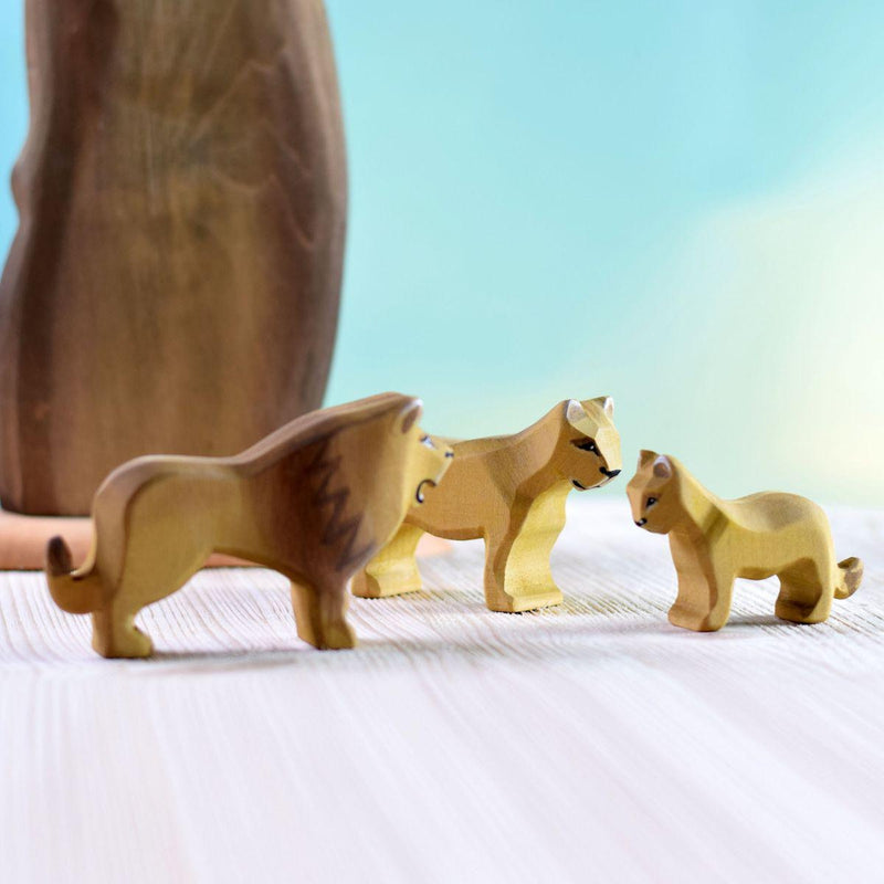 Trefigur - Løve hunn-Trefigur-Bumbu Toys-Kvalitetstid AS