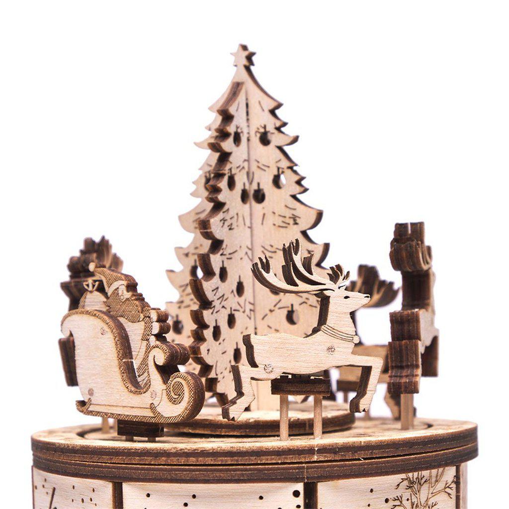 Santa’s Carousel - 3D mekanisk 3D byggesett i tre fra WoodTrick